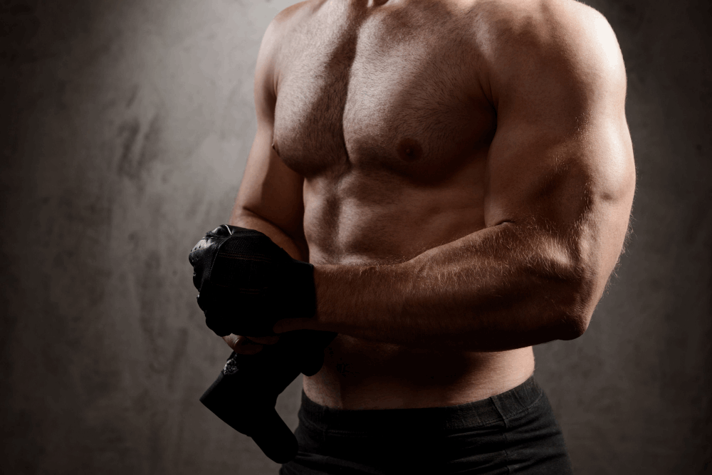 Hombre con suplementos